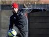 Liverpool xin M.U bảo vệ Suarez